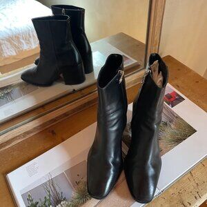 Aeyde | Leandra black calf bootie 38